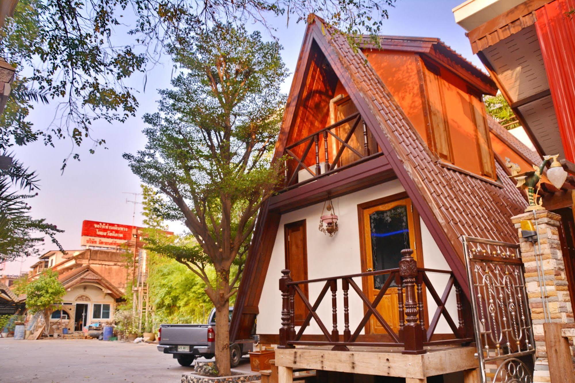 Khunsri Resort Art Boutique Hotel Pattaja Kültér fotó