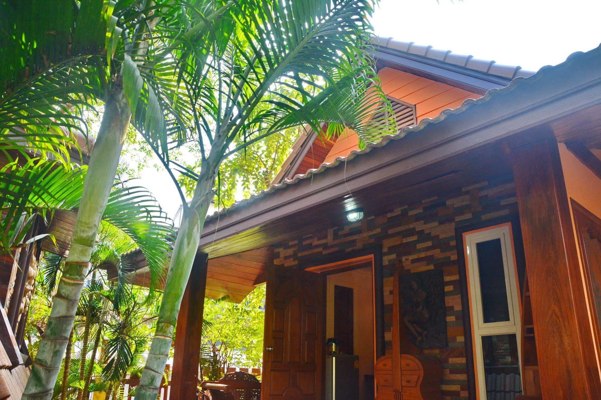 Khunsri Resort Art Boutique Hotel Pattaja Kültér fotó